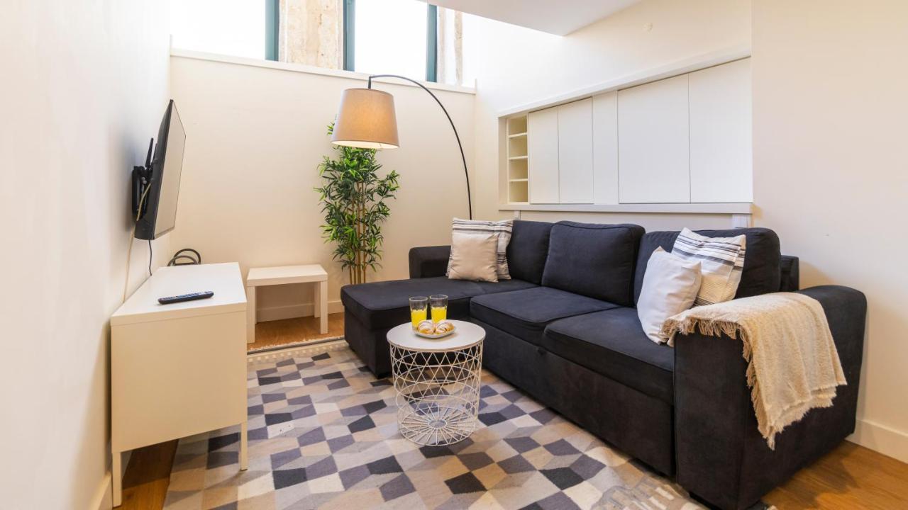 Delightful Duplex By Lovelystay Porto Exterior photo