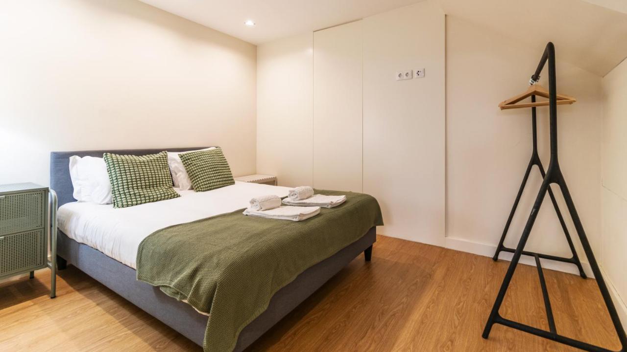 Delightful Duplex By Lovelystay Porto Exterior photo