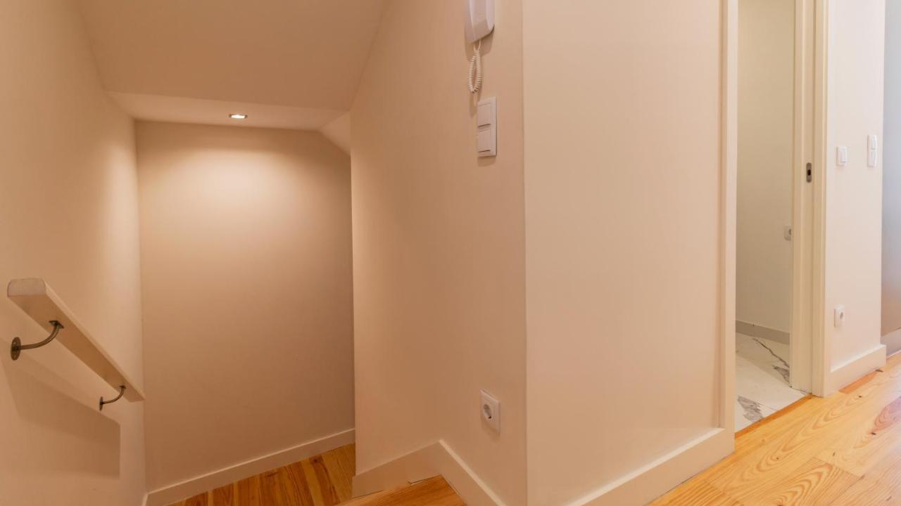 Delightful Duplex By Lovelystay Porto Exterior photo